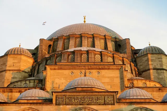 İstanbul’un tarihî mimarisi